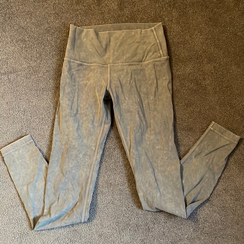 Lululemon wonder under leggings